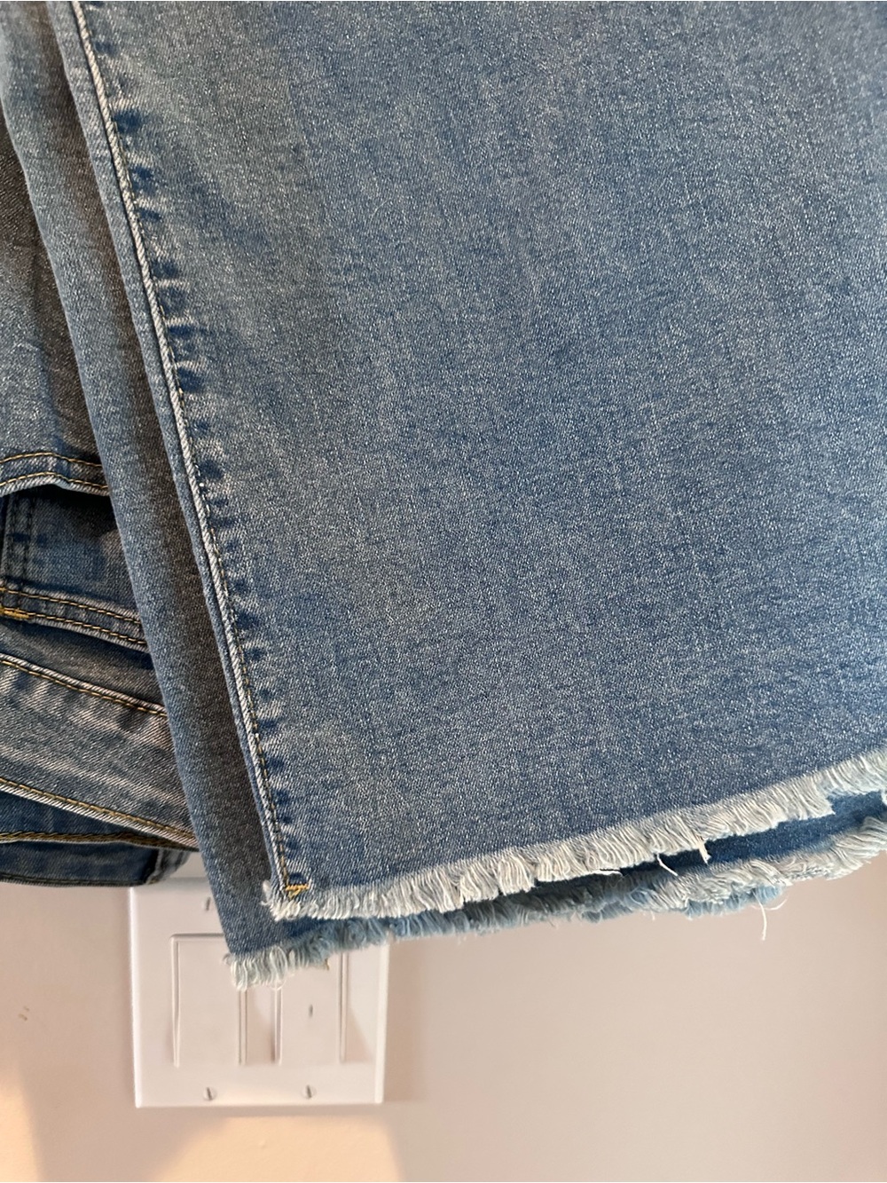 NWOT Flamingals Classic Light Blue Wide Leg Denim Jeans Size Large - Picture 4 of 6